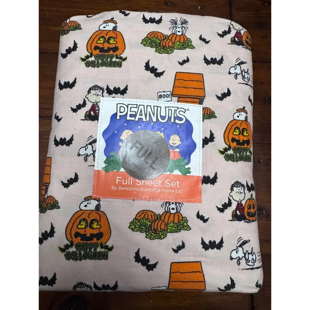 Peanuts Halloween Full Sheet Set Berkshire Snoopy Charlie Brown 4 Piece New
